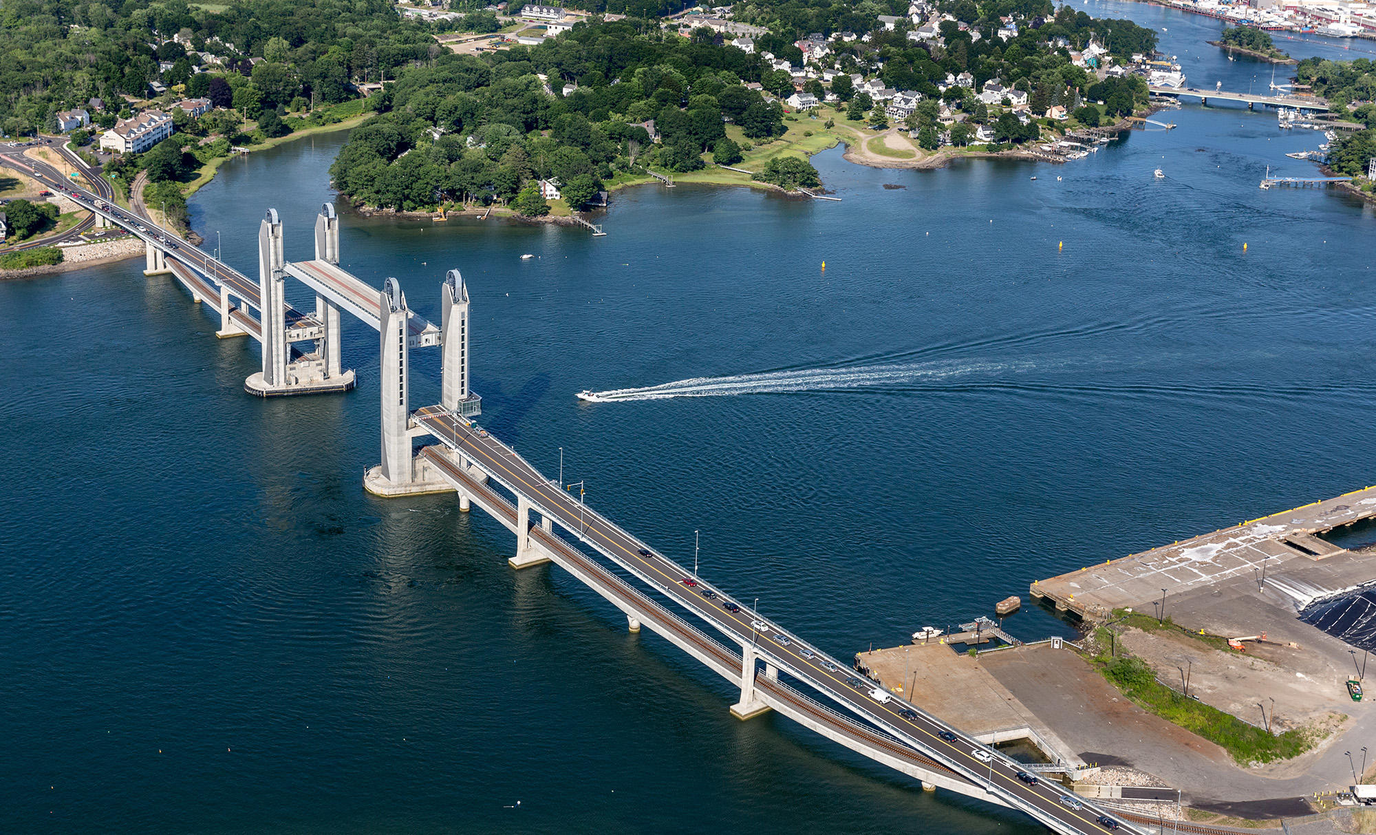 How Precast Builds Banner Image 2